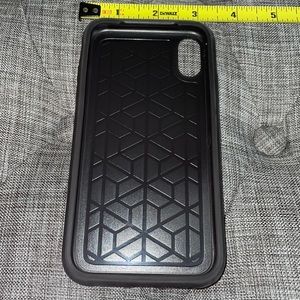 Otterbox iPhone XR case